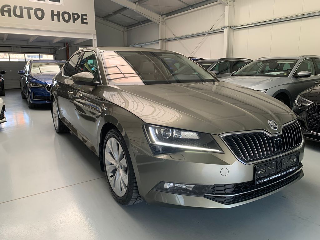 koda Superb 2.0 TSI DSG Style