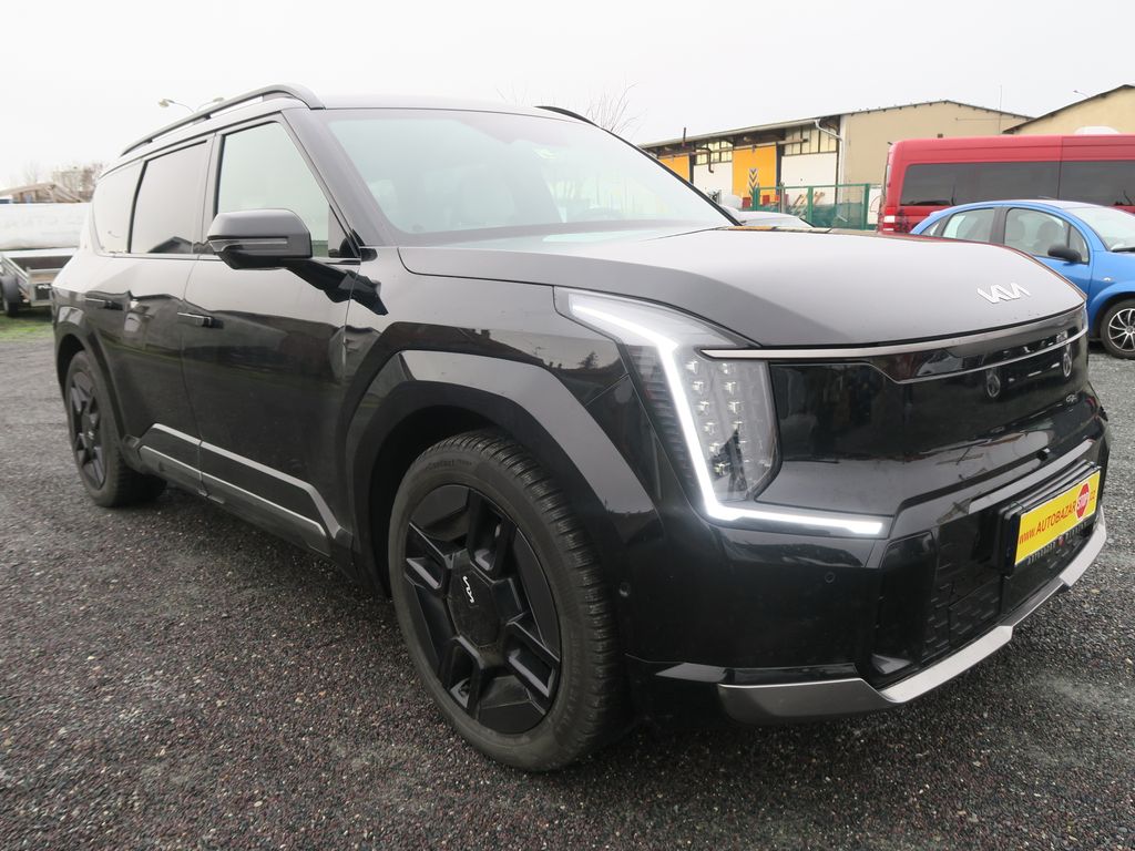 Kia EV9 GT LINE 4X4 7MST CZ 1.MAJITEL