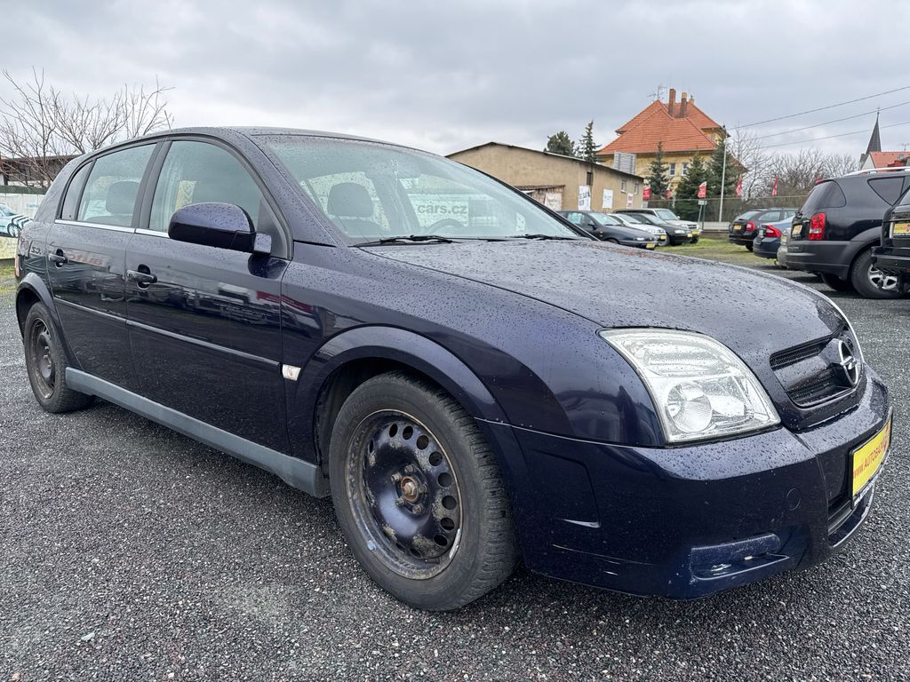 Opel Signum 2.2 DTI 16V 92kW CZ