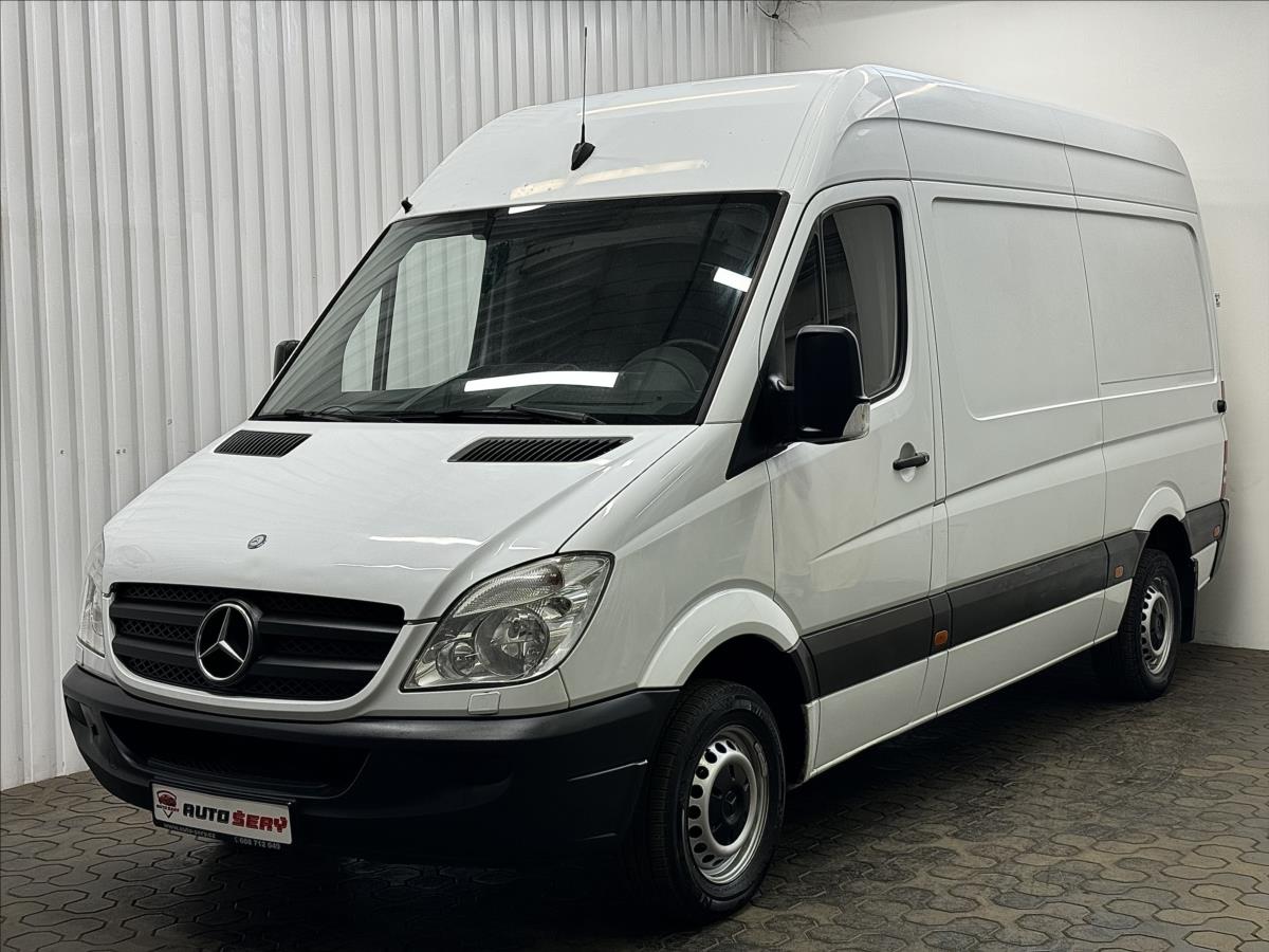 Mercedes-Benz Sprinter 310CDI RWD AUT. L2H2 NezTop