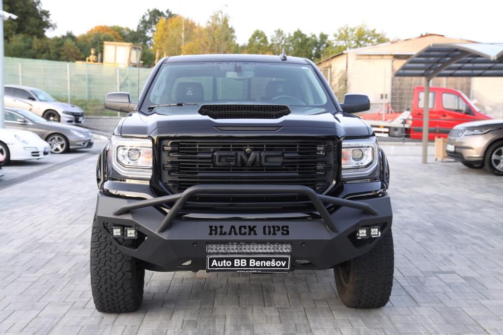 GMC Sierra 1500 SLT 6.2 Black Ops Tuscany