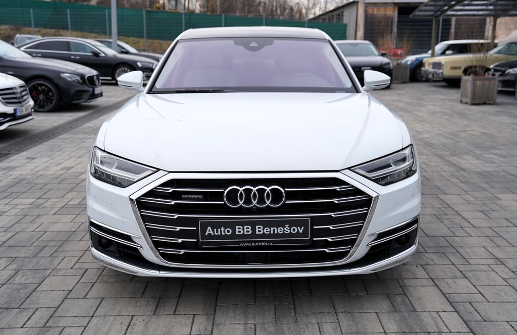 Audi A8 50 TDI Quattro/B&O/Matrix/R