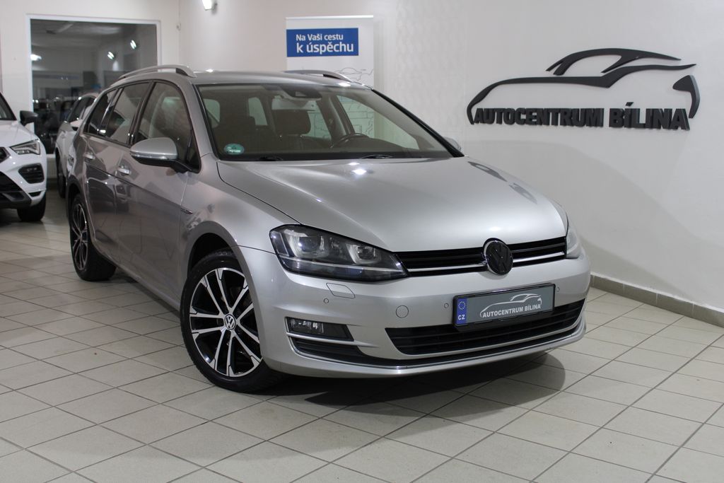 Volkswagen Golf Lounge 2.0TDi,DSG,110kW,F1,Bix