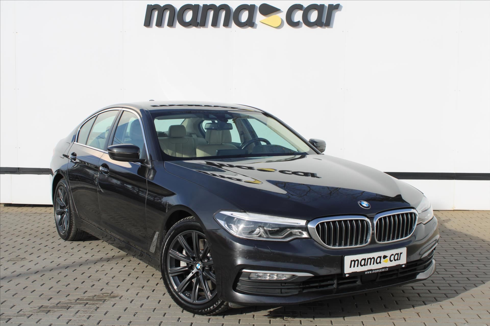 BMW ada 5 530d xDrive 195kW HEAD UP R