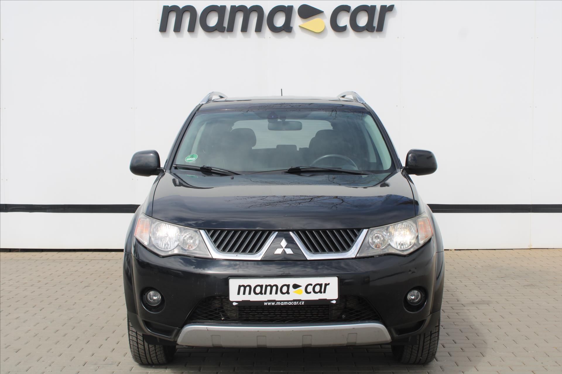 Mitsubishi Outlander 2.0 DI-D 4x4 7-MST 1.MAJ. R