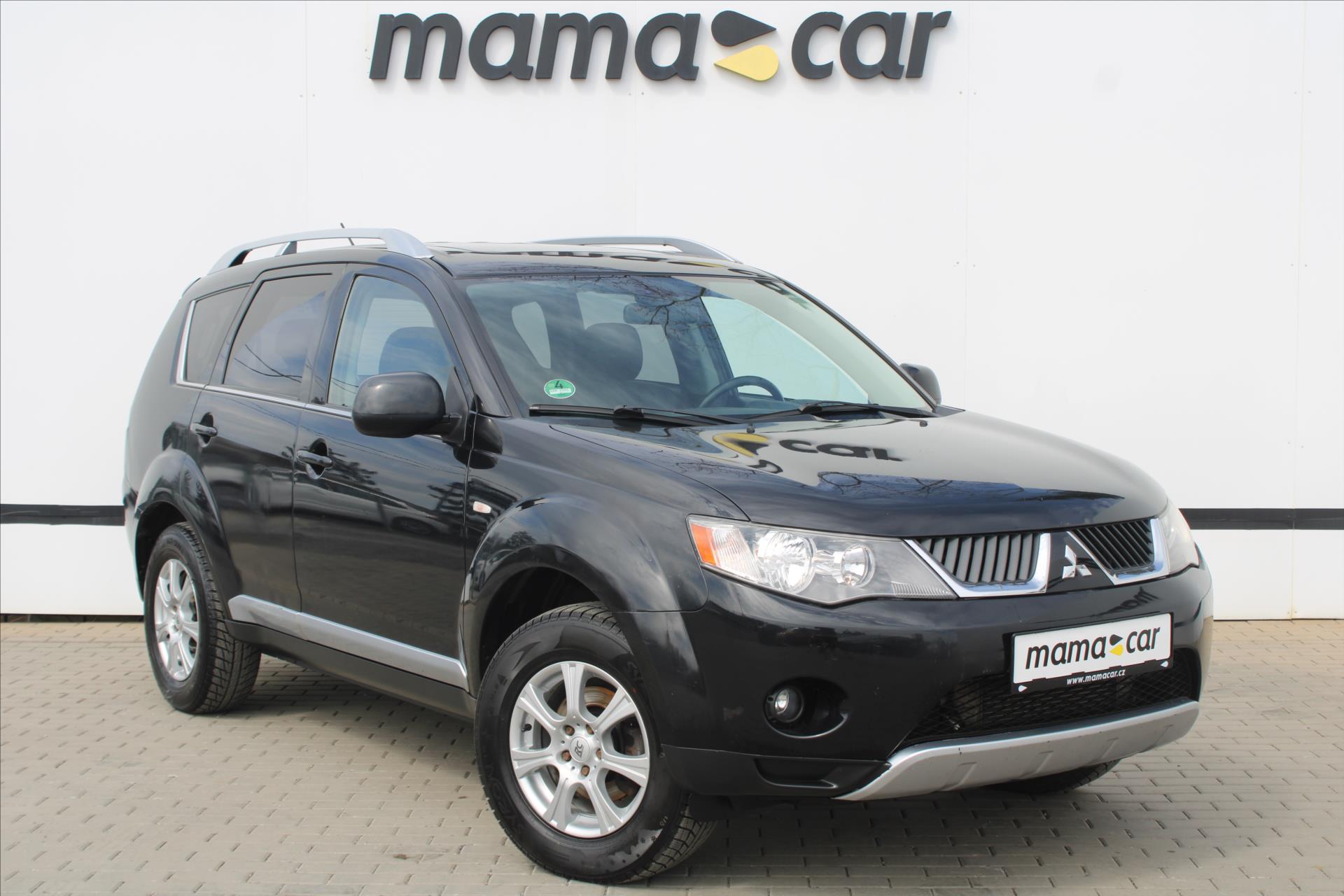 Mitsubishi Outlander 2.0 DI-D 4x4 7-MST 1.MAJ. R