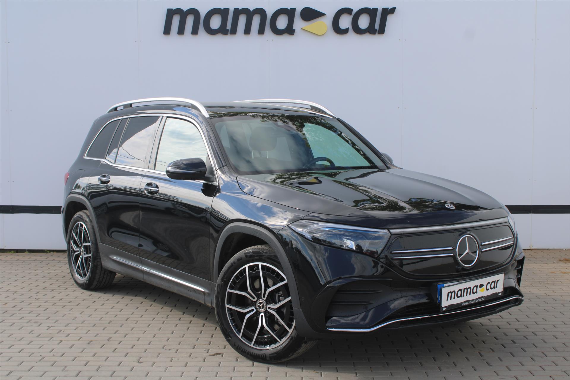 Mercedes-Benz EQB 250+ AMG PANORAMA ZRUKA 2030