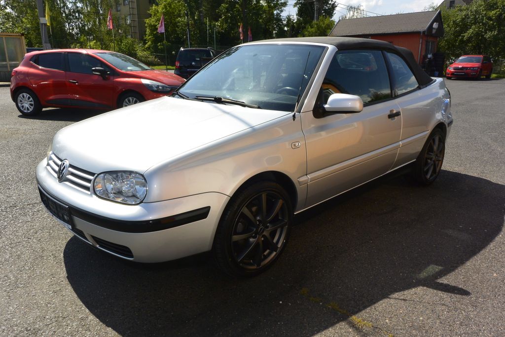 Volkswagen Golf 2.0i