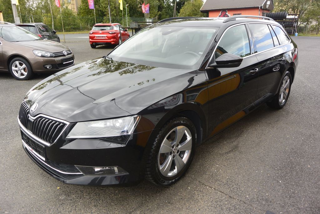 koda Superb 2.0TDi 140kW DSG Ambiente