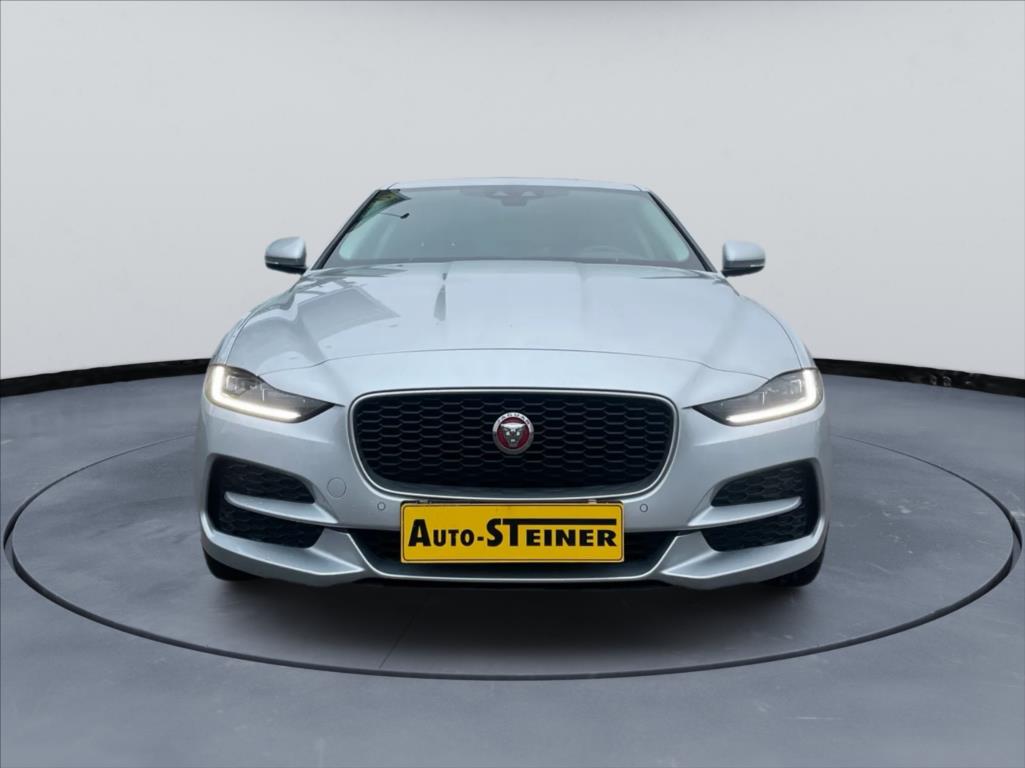 Jaguar XE 2,0 D S 132KW AWD 1.MAJ