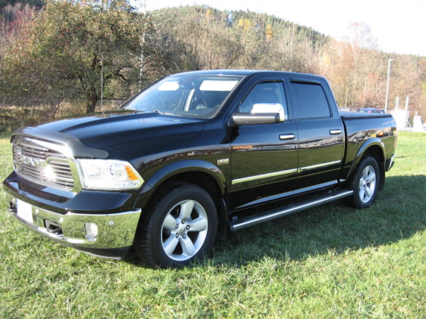 Dodge RAM 5,7 V8 HEMI  Limited