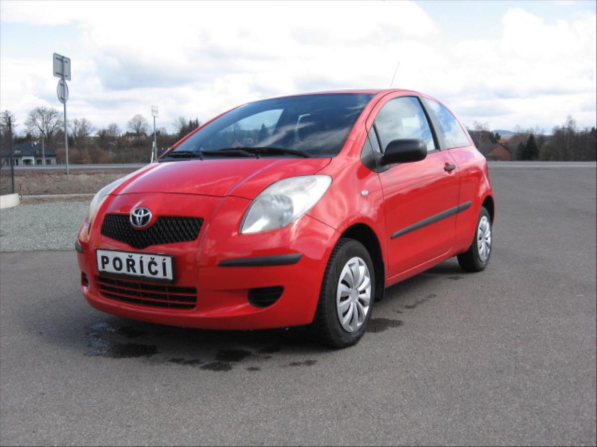 Toyota Yaris 1,0 Base Cool