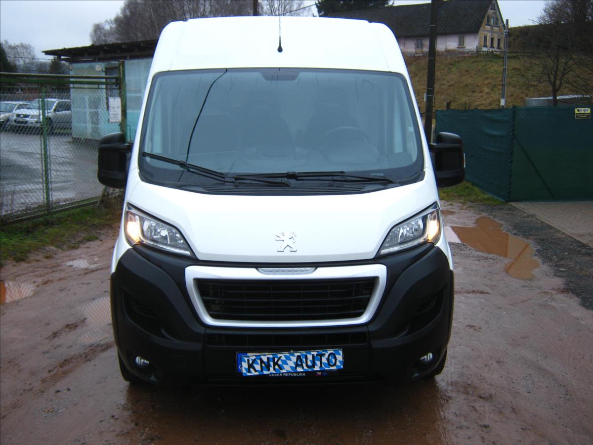 Peugeot Boxer 2,0 BlueHDI 130k 3300 L2H2 Active