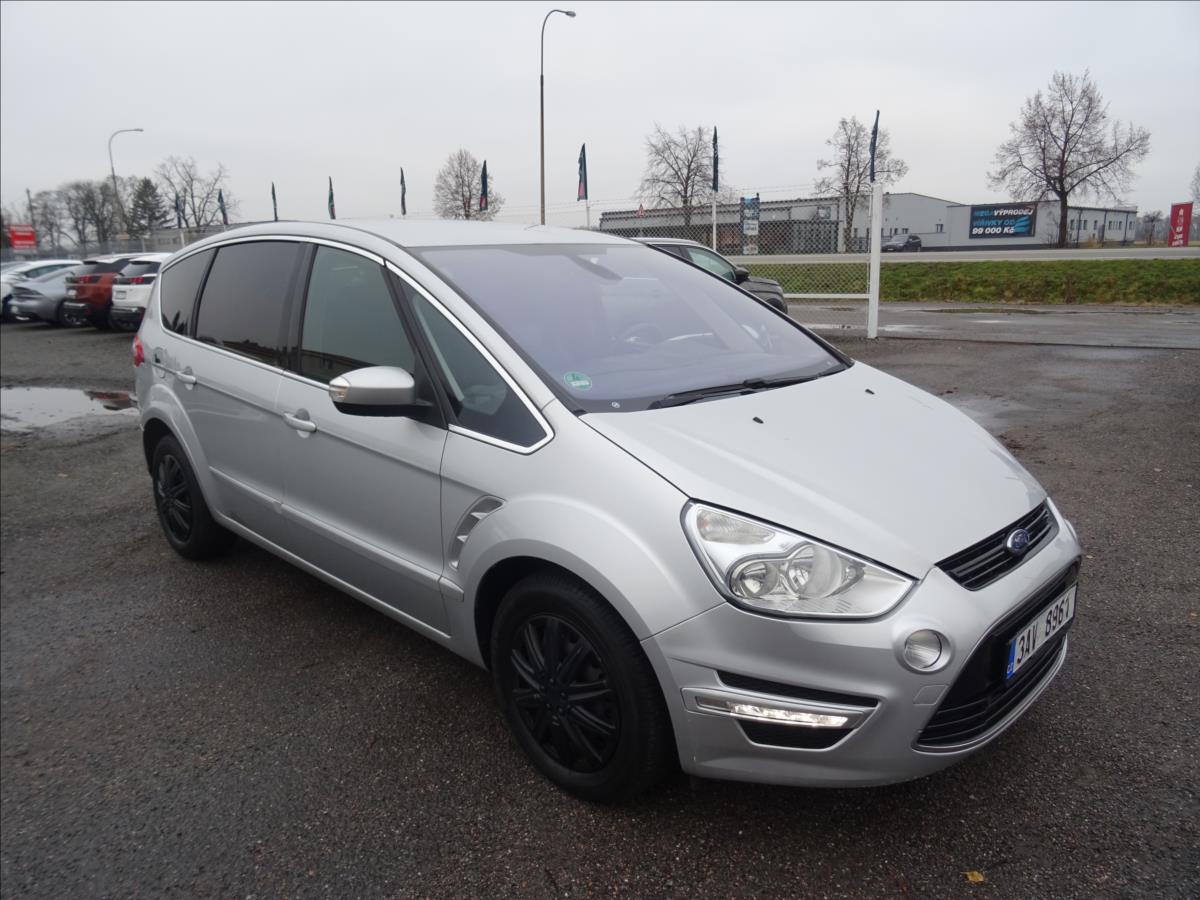Ford S-MAX 2,0 TDCi 120kW automat,Titanium