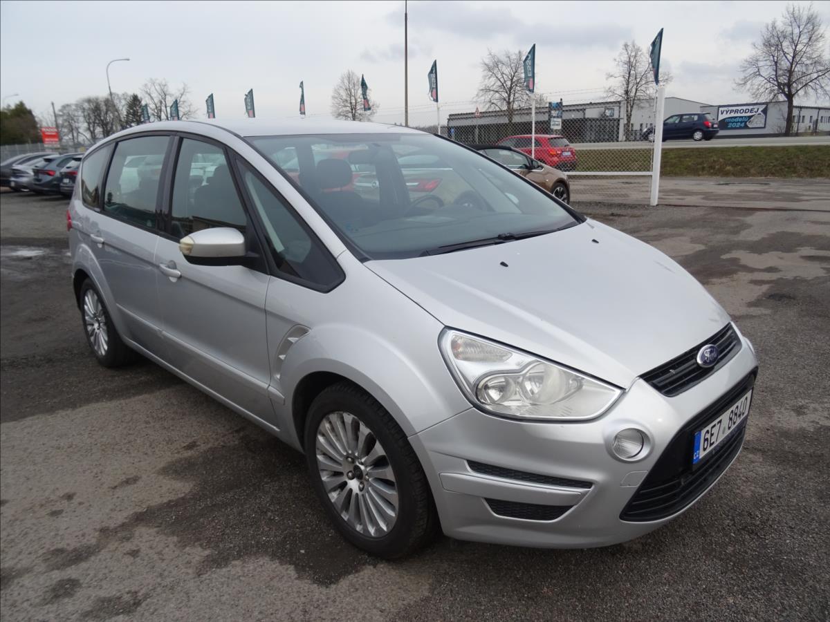 Ford S-MAX 2,0 TDCi 2x kola, NAVI, zvs