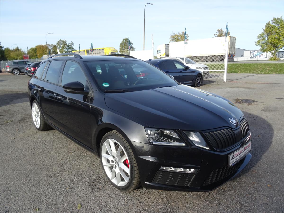 koda Octavia 2,0 TDi135kW RS 4x4,po servise