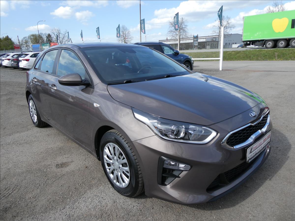 Kia Ceed 1,4 T-GDi 1.majitel, v zruce!