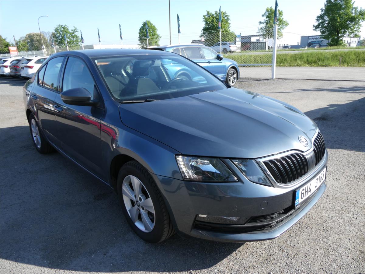 koda Octavia 1,4 TSI 110kW 2xkola, R