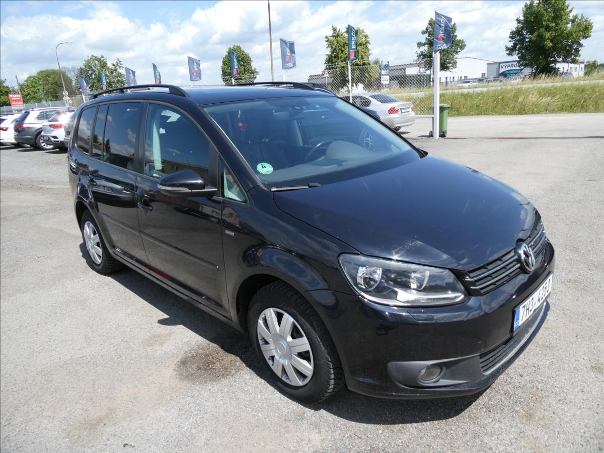Volkswagen Touran 1,4 TSi MATCH,7.mst,serviska