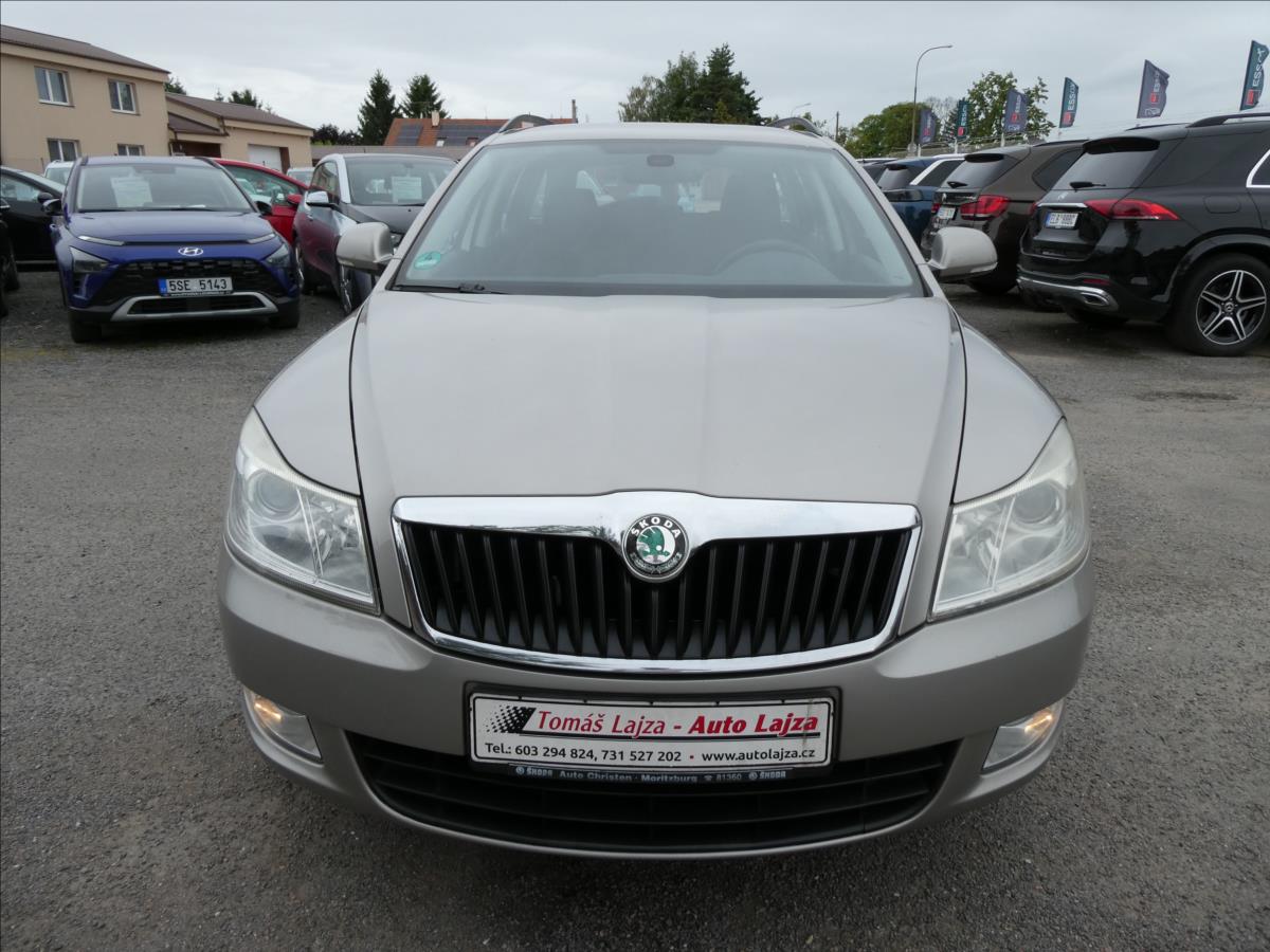 koda Octavia 1,4 TSi 90kW 1.majitel,2x kola