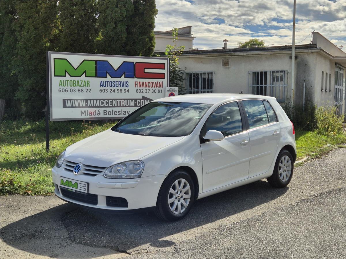 Volkswagen Golf 2.0FSi 4x4 !!!NOV PNEU