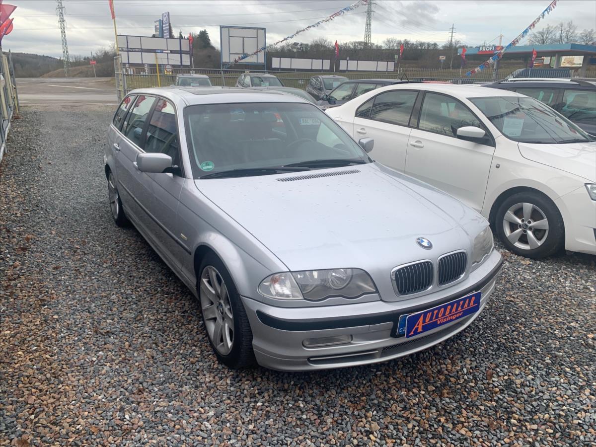 BMW ada 3 3,0 330i touring