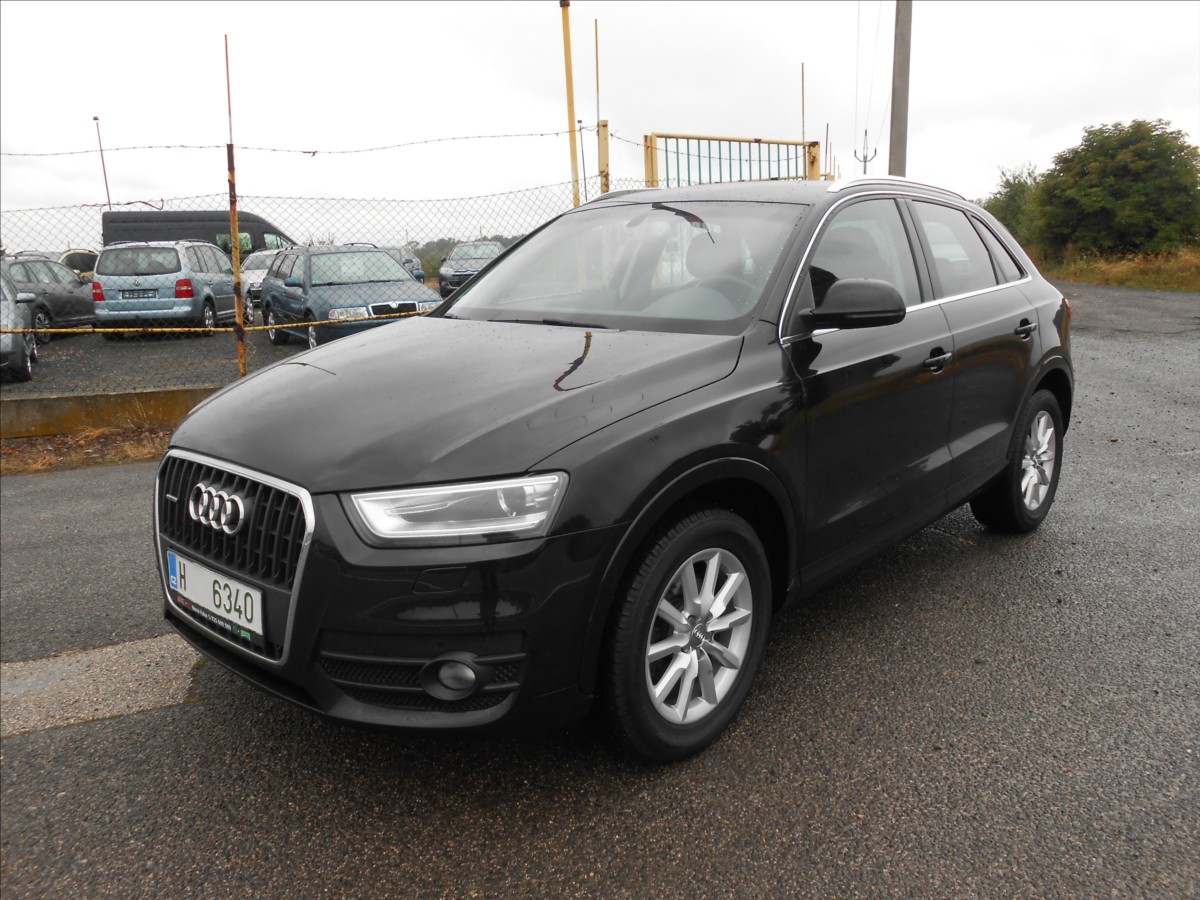 Audi Q3 2,0 TSFI 125 kW 4x4 SERVISKA