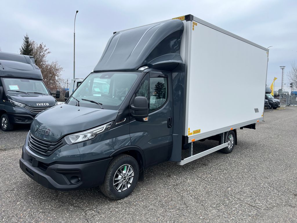 Iveco Daily 3.0AT, Sk, 10EP, Nov model