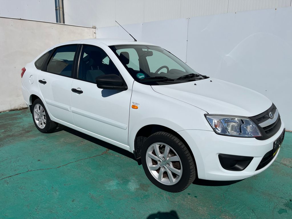 Lada Granta 1.6i, 72kW, Klima