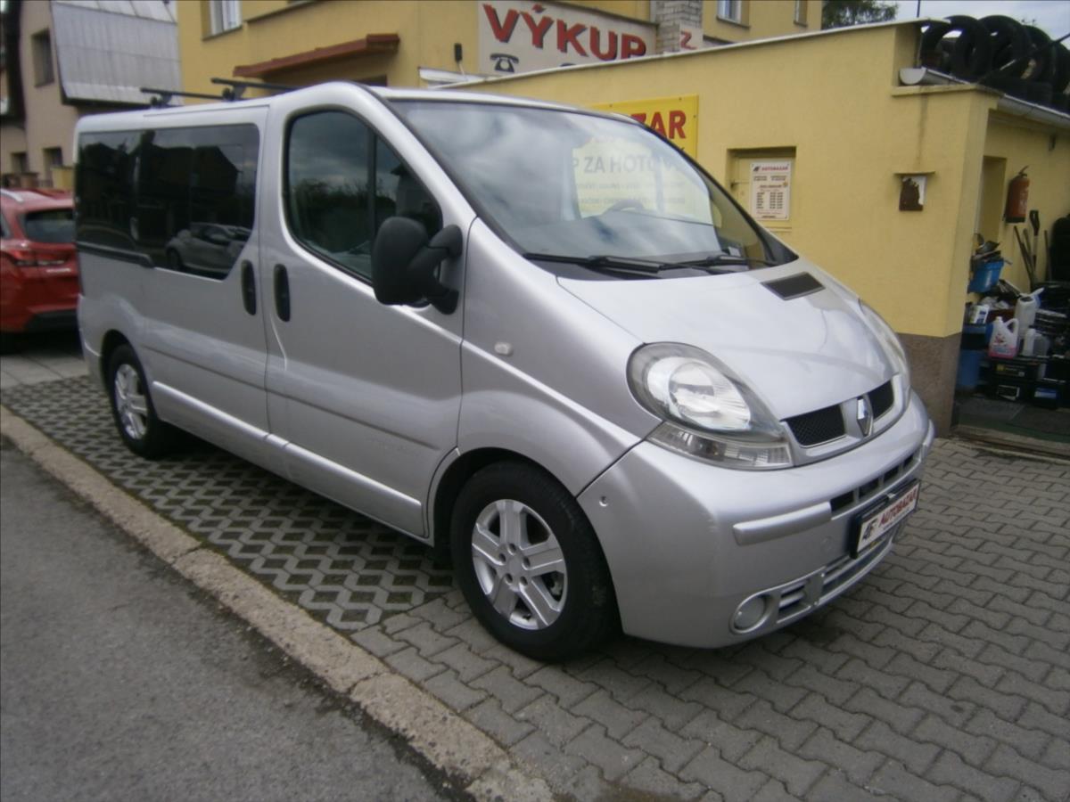 Renault Trafic 2,5 dCi GENERATION oton sedadla