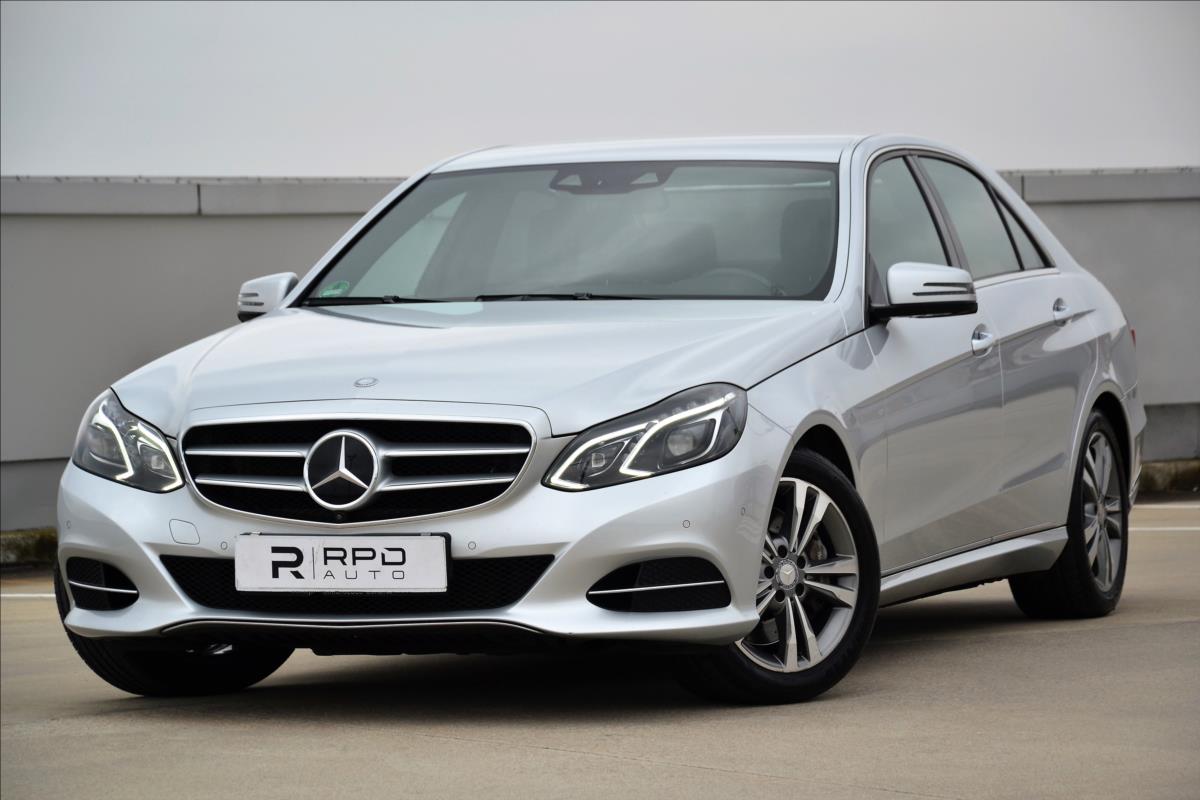 Mercedes-Benz Tdy E E400 4M/DESIGNO/TOP-VB/CZ