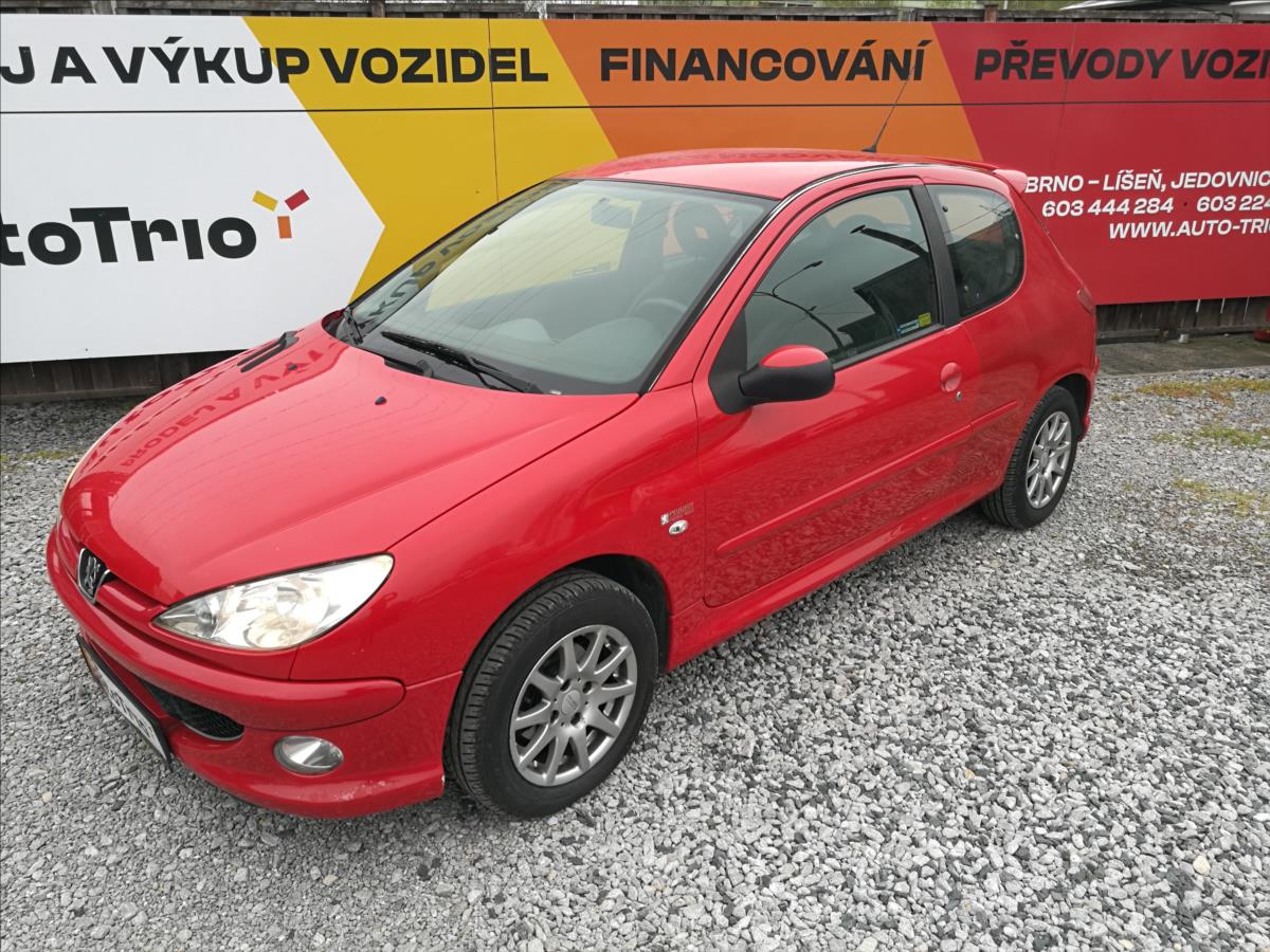 Peugeot 206 1,4 i 1.majitel XS Line