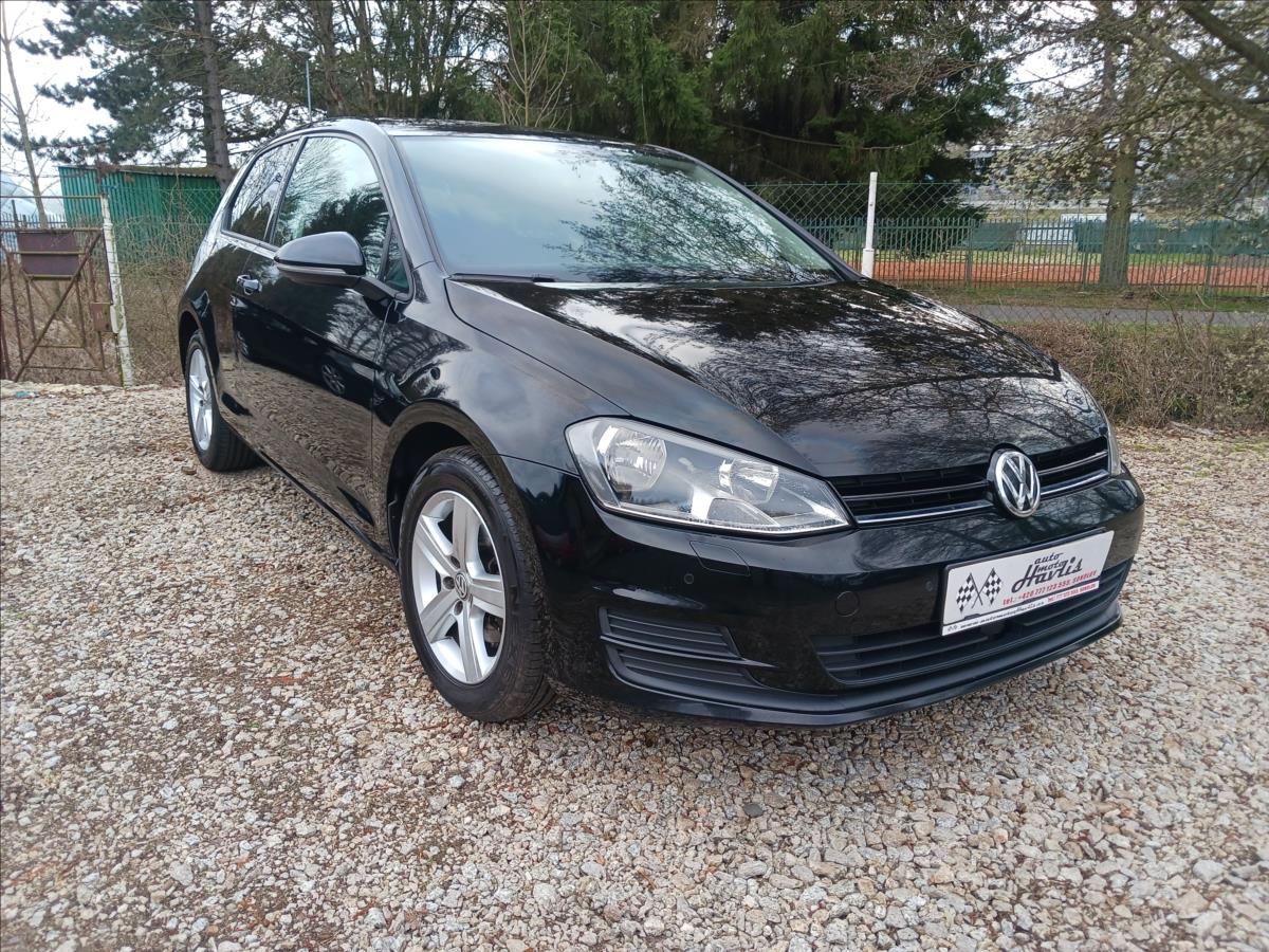 Volkswagen Golf 2,0 DSG HIGHLINE