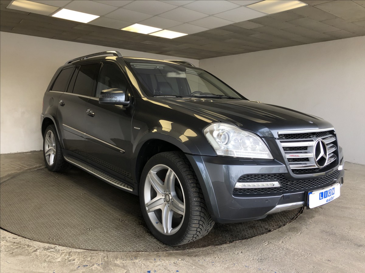 Mercedes-Benz GL 5,5 GL 500 4Matic