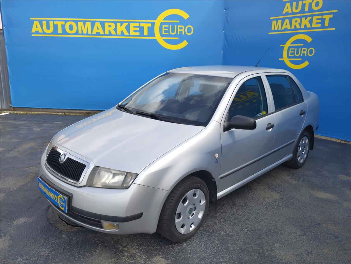 koda Fabia 1,2 HTP 1. Majitel, Kup R, S.KNIHA