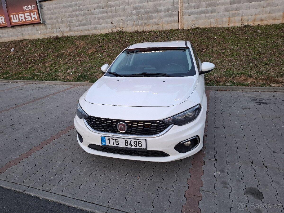 Fiat Tipo 1,6 Lounge  MultiJet 120 k  Multijet Hatchback