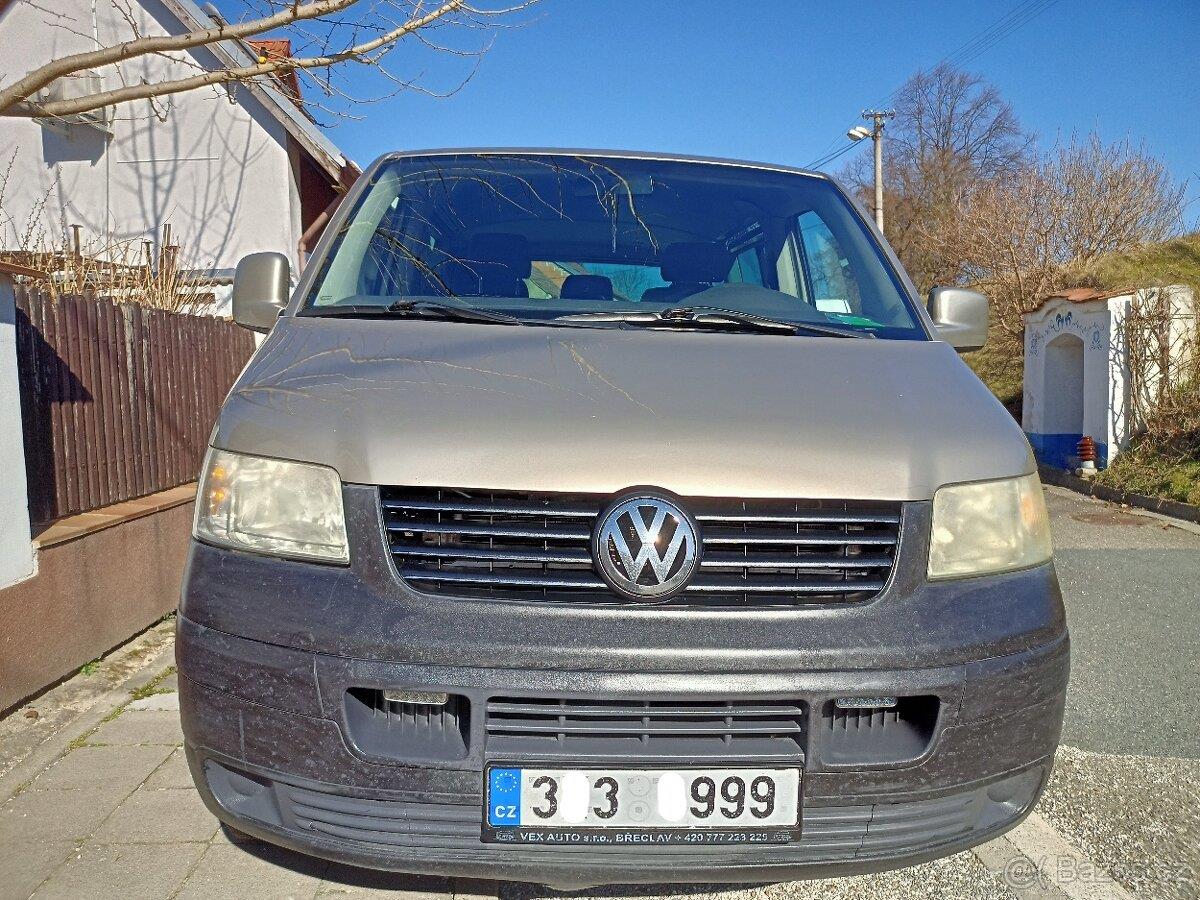 Volkswagen Transporter 2,5   T5