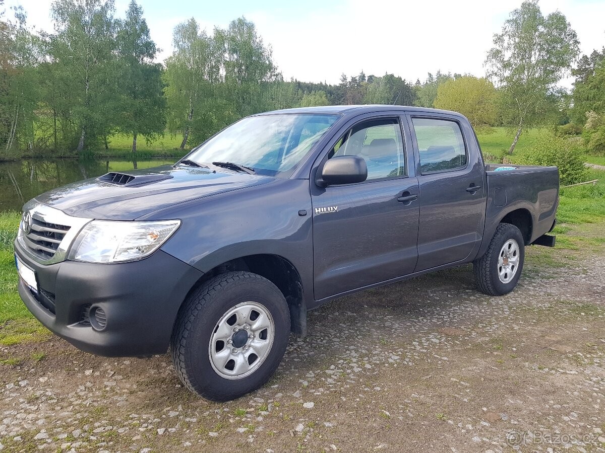 Toyota Hilux 