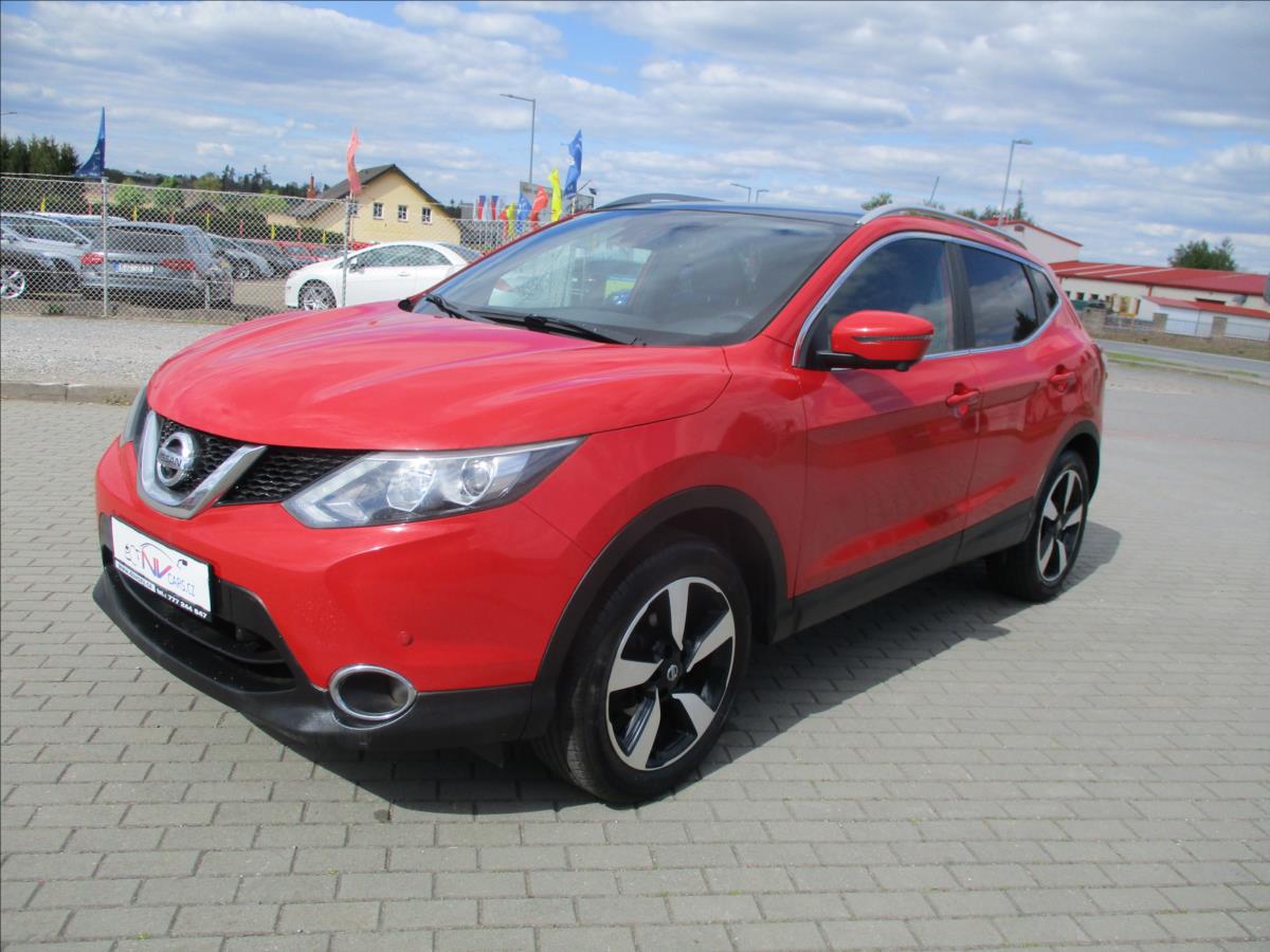 Nissan Qashqai 1,6 DCi 96kw TEKNA LED PANORAMA GPS