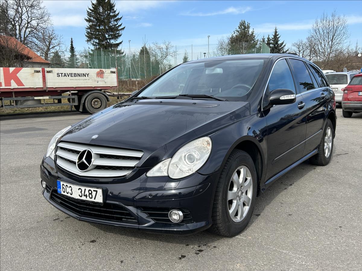 Mercedes-Benz Tdy R 3,0 280CDi 140kW,7 sed,Xen,DPH