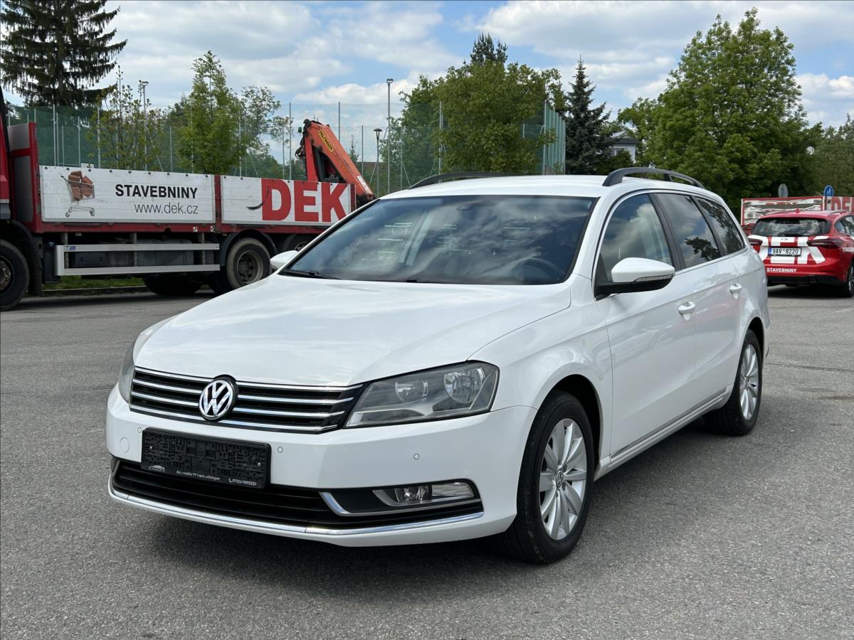 Volkswagen Passat 1,4 TSi 90kW Ke,PDC,Alu,Tan