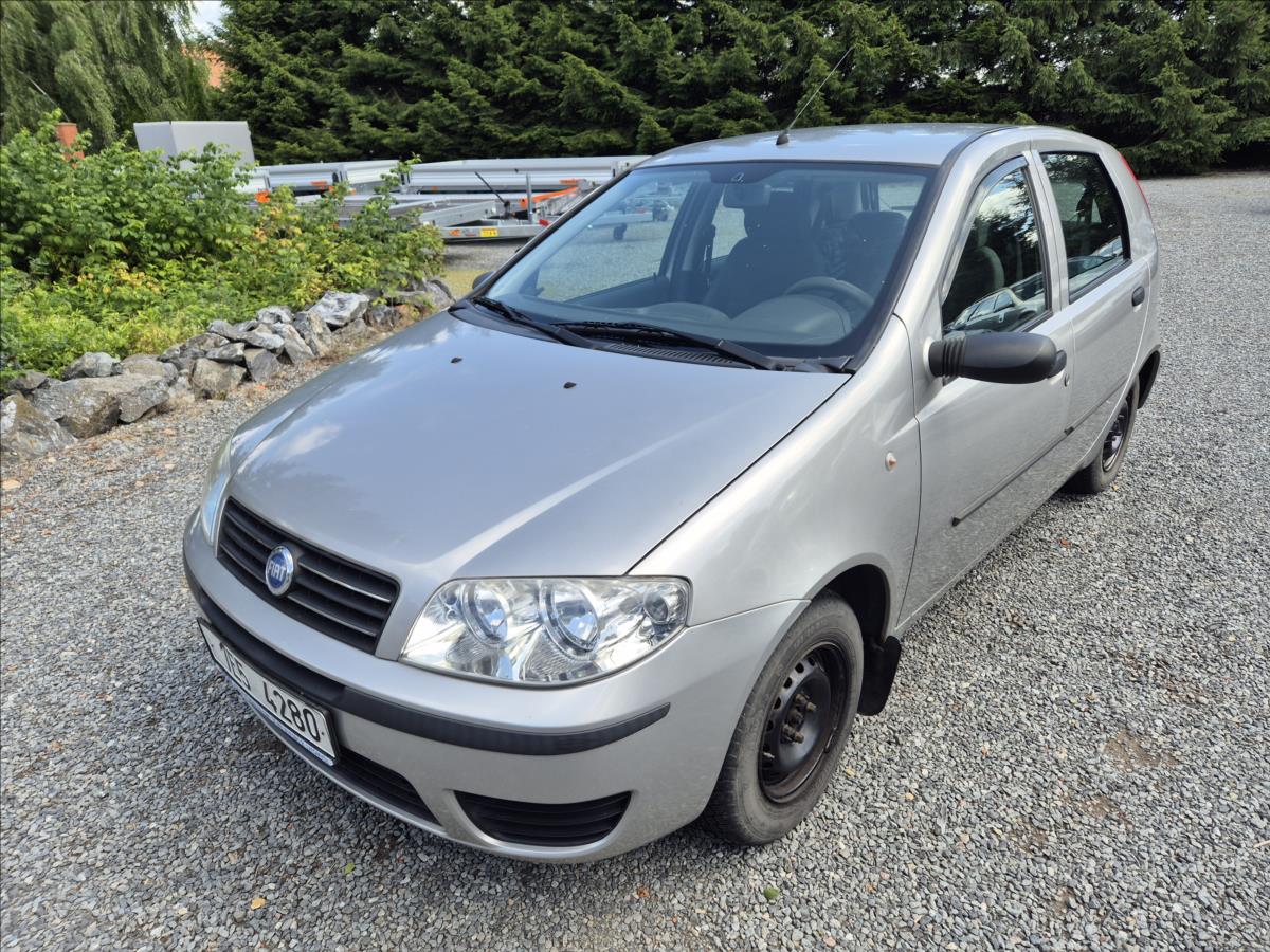 Fiat Punto 1,2 1.Majitel, najeto 44.186km