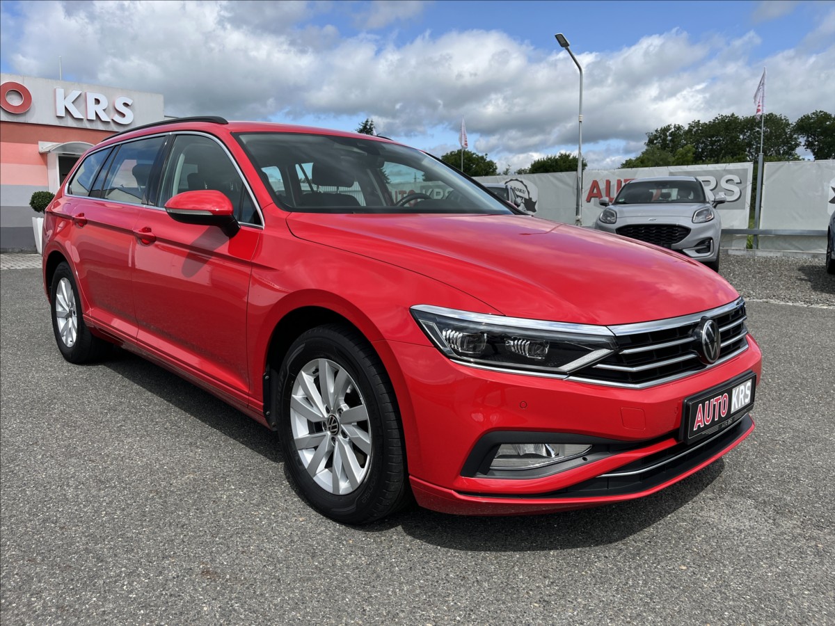 Volkswagen Passat 2,0 TDi 110KW,DSG, Business,Matrix,ACCTemp,Kamera,DPH,