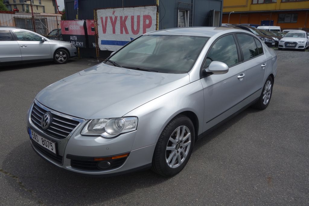 Volkswagen Passat 2.0 TDI 103kW 2xkola!Serv.kn!
