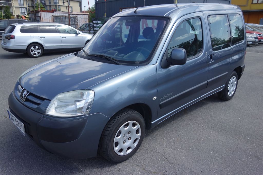 Citroen Berlingo 1.6 HDI  2xOUPAKY ! 2xKOLA !