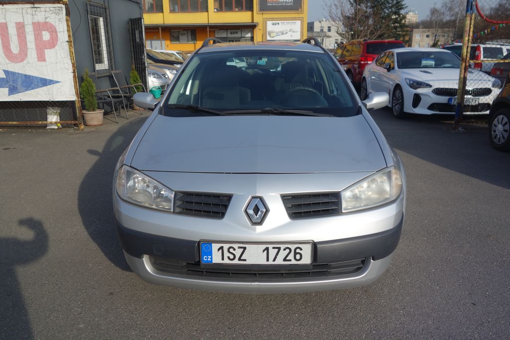 Renault Mgane 2,0i R ! 2 x kola!