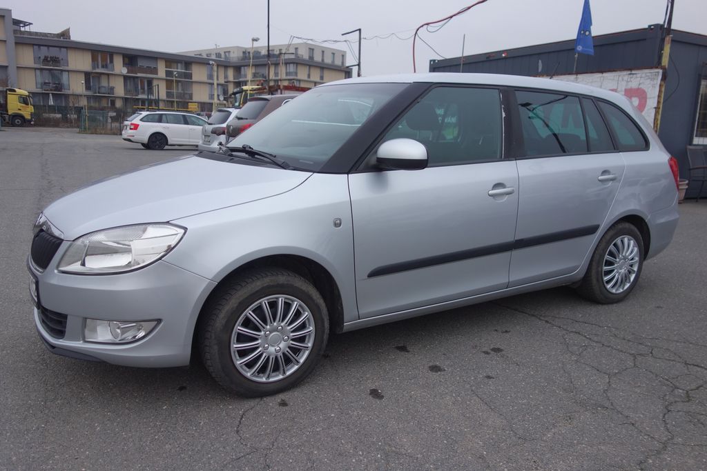 koda Fabia 1.4 63kW BENZIN+CNG !