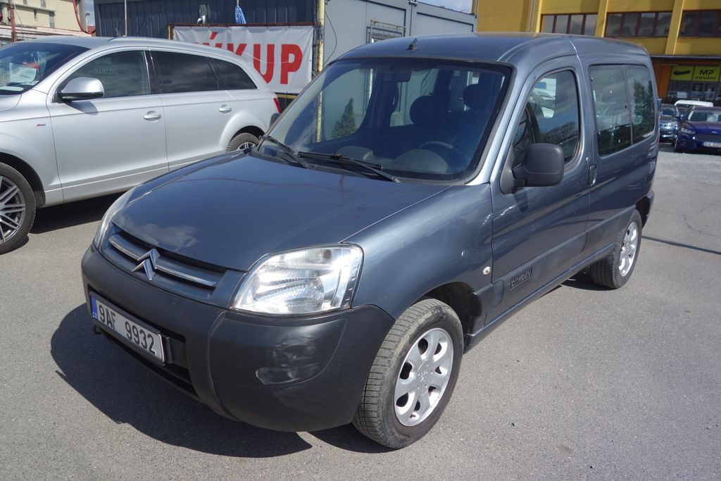 Peugeot Partner 1,6HDi 5 MST !