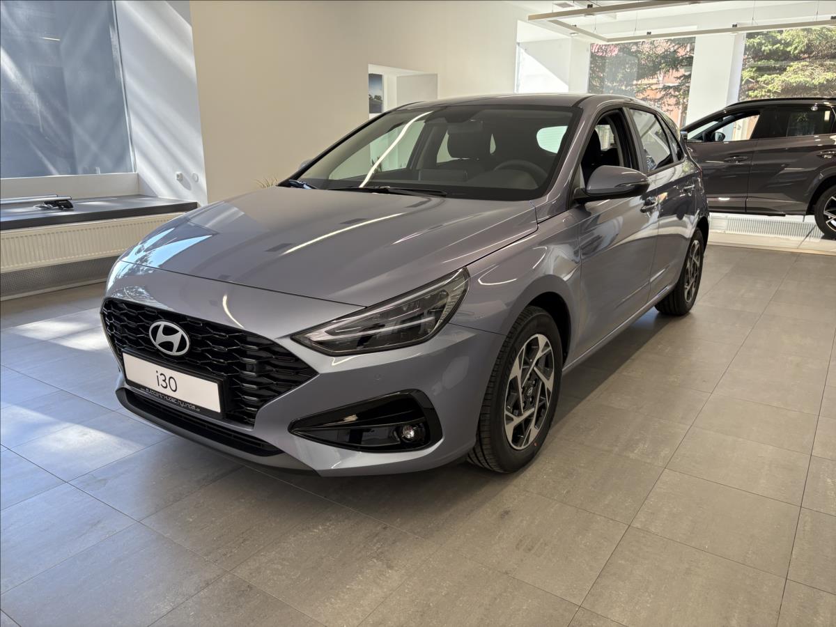 Hyundai i30 1,5 i CVVT Family