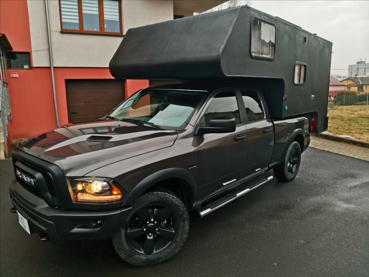 Dodge RAM 1500 5,7